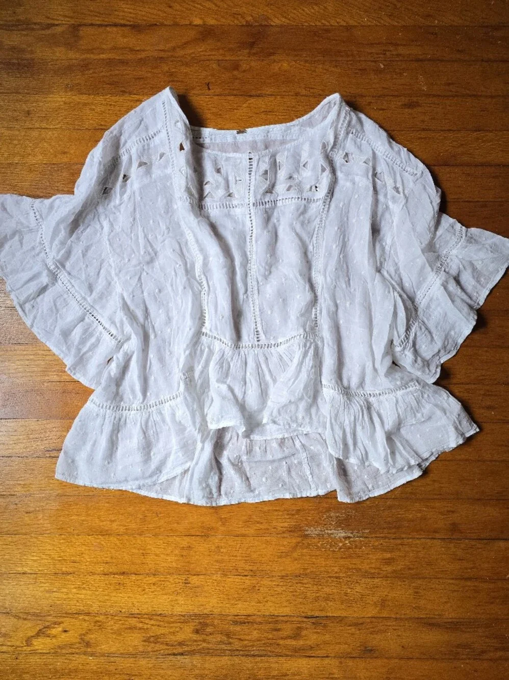 Free People White Top 100% Cotton Popover Swiss Dot Lace Ruffle Embroidered Larg
